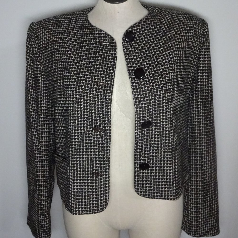Women's Blazer by Donna Toran with Big ButtonsSize 16 Brown Check Pattern